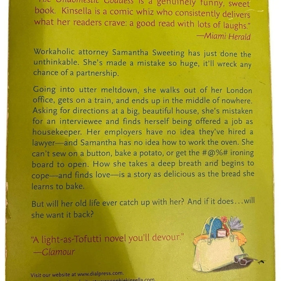 Undomestic goddess  paper back book by Sophia Kinsella - Picture 2 of 4